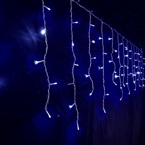 Огляд Гірлянда Novogod`ko бахрома 83 LED, синій, 3*0,6 м, мерехтіння (973777): характеристики, відгуки, ціни.