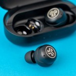 Огляд Навушники Jlab JBuds Air Pro Black (IEUEBJBAIRPRORBLK82): характеристики, відгуки, ціни.